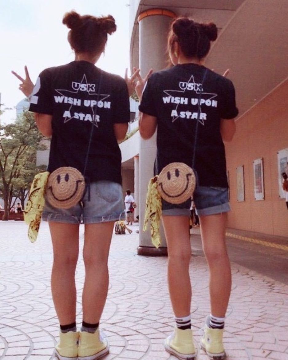 Yocchi 2 が可愛すぎるpicを送って下さいました 可愛こちゃんが二人も あー 男だったら声かけるな あっオバちゃんだから 今でも声かけるかも 笑笑 ニコちゃん作ってて良かった と思える一番の瞬間 編み編みパワー頂きまし Vyazanie Yocchi 2 が可愛すぎるpicを送って下さいました 可愛こちゃんが二人も あー 男だったら声かけるな あっオバちゃんだから 今でも声かけるかも 笑笑 ニコちゃん作ってて良かった と思える一番の瞬間 編み編みパワー頂きまし Vyazanie