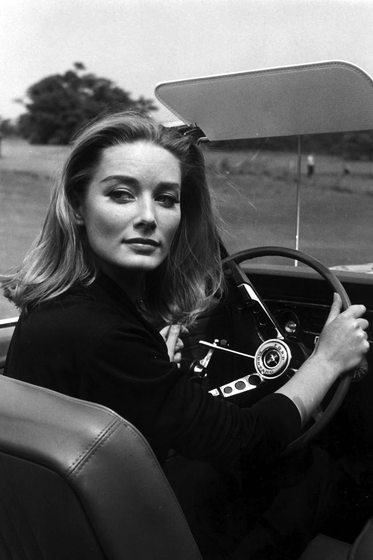 Tania Mallet Tania Mallet