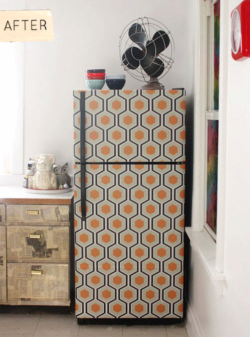 Green Gold Peel And Stick Wallpaper Self Adhesive Geometric Etsy Accent Walls In Living Room Green Accent Walls Peel And Stick Wallpaper