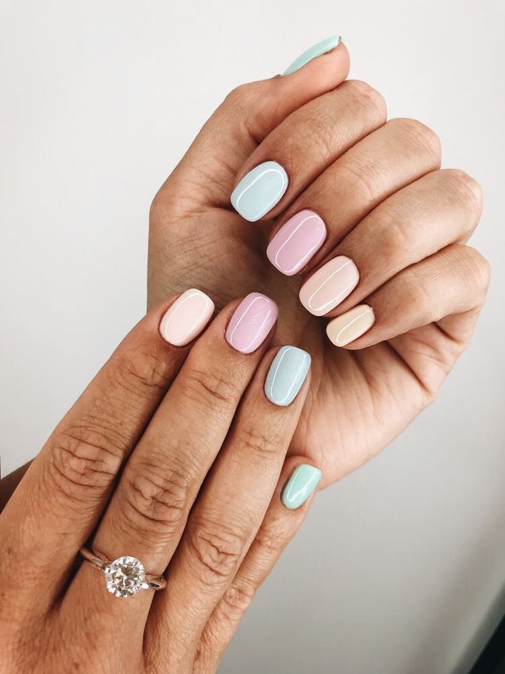 Mehrfarbige pastellnägel. - # mehrfarbige # pastellnägel source by kristinbender summer dresses.
