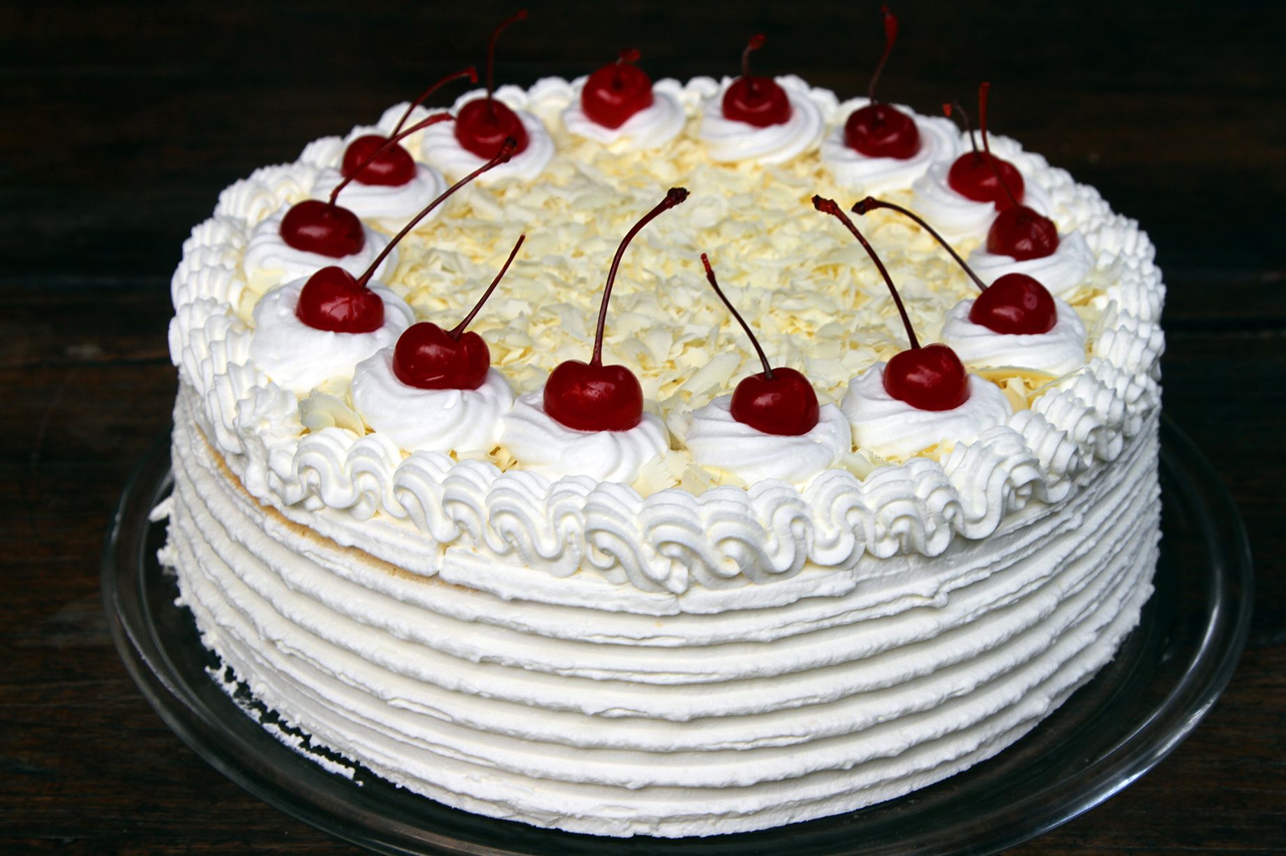 White Forest Pastry white forest cake To place order call on 022-33836039 | Yummy cakes