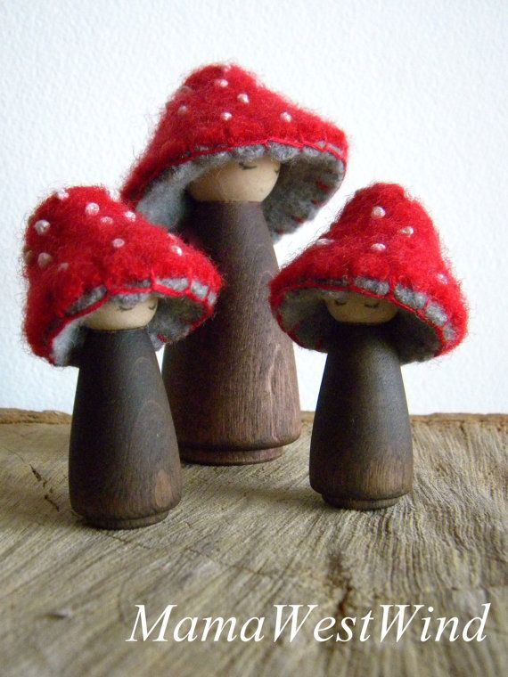 Waldorf Toadstool Dolls, Toadstool peg dolls, Waldorf Decor, Toadstool Toys, red, brown, gray, white, eco toy #dollhats
