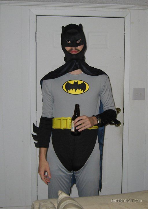 Random Batman Pics | Batman funny, Cosplay fail, Batman