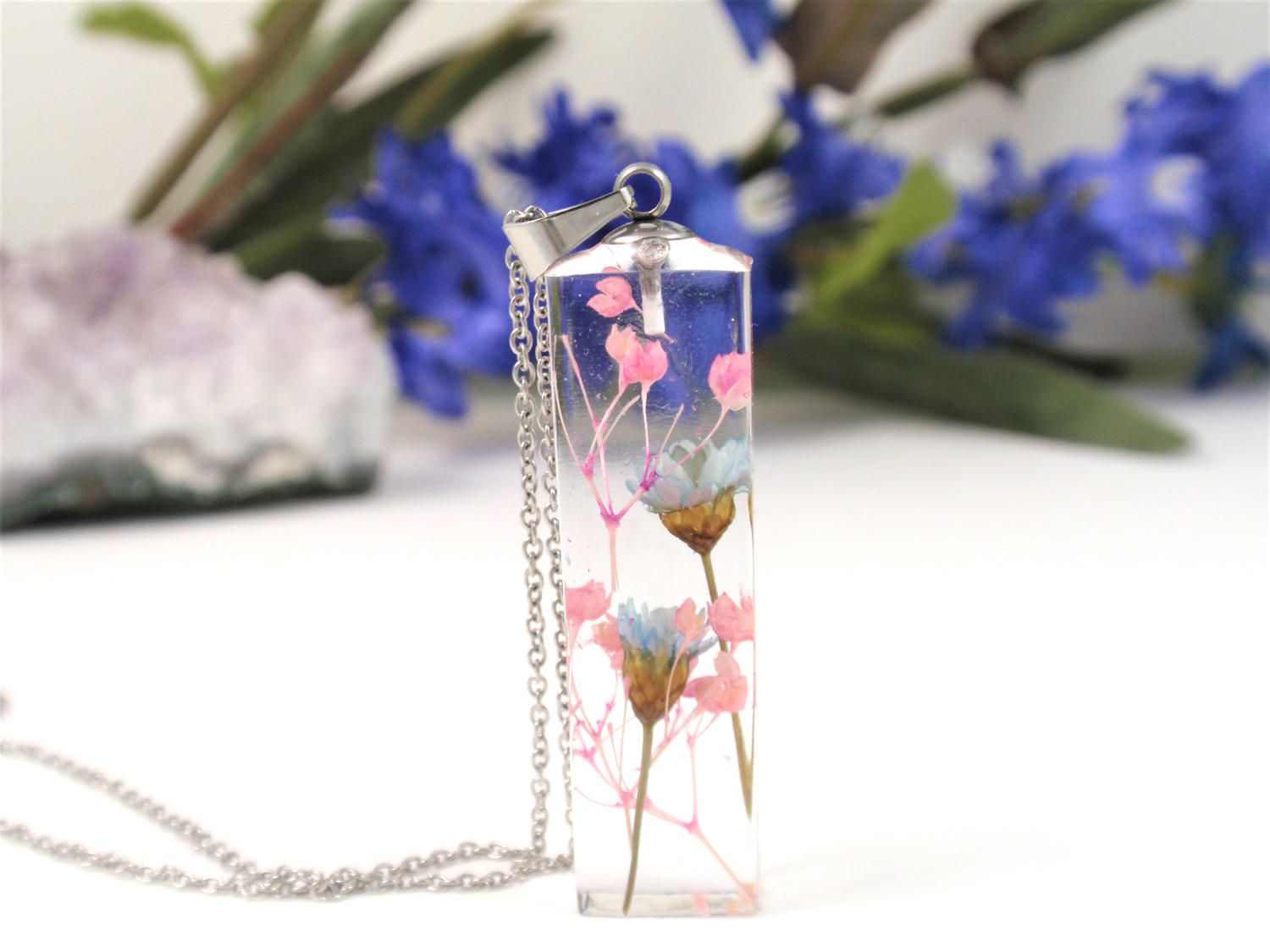 Terrarium Necklace with pink wild flowers, Pressed Flowers Bar Necklace with Real flowers, Botanical Jewelry, Plant Necklace
