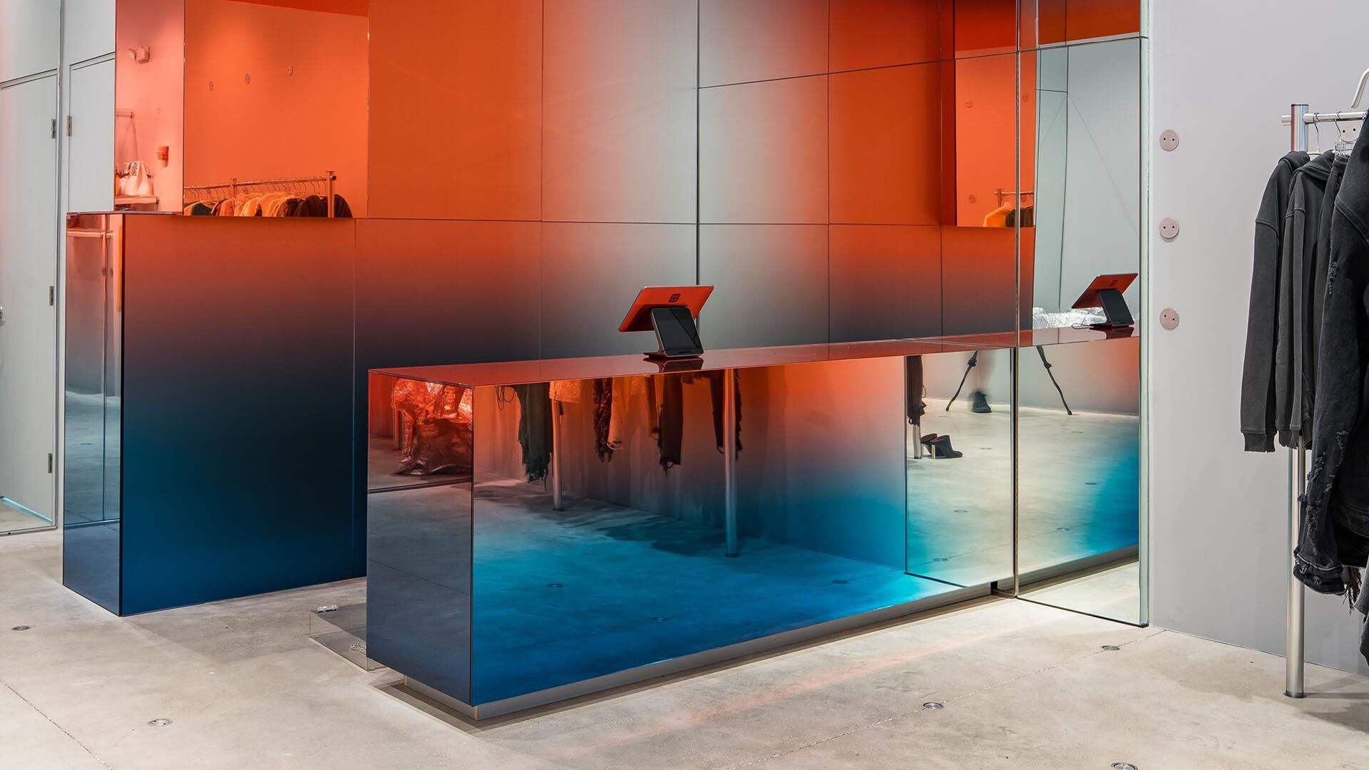 miami büro innenarchitektur lobby why miamis luxury retail market is dressing down news frameweb concierge desk miami büro innenarchitektur lobby why miamis luxury retail market is dressing down news frameweb concierge desk