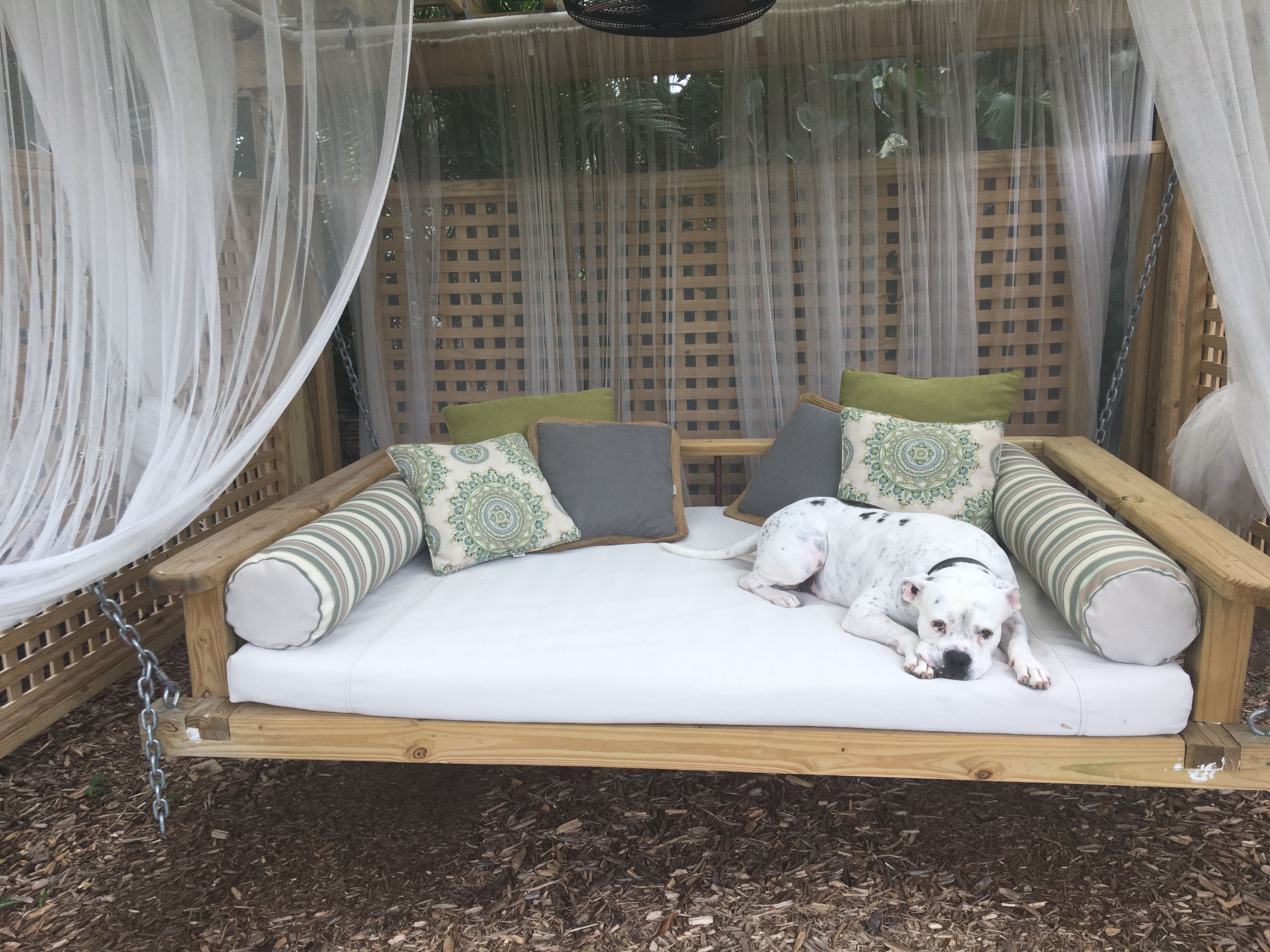 Outdoor Hanging Bed Dog Optional Outdoor Hanging Bed Dog Optional