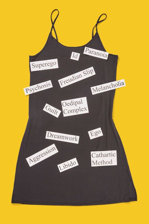 Freudian Slip: Psych everyone out by wearing a slip dress and attaching well-know terms coined by Sigmund Freud, like "Id", "Ego" and "Oedipus complex," to it. Find more quick, affordable and easy last minute Halloween costume and outfit ideas here. Clever Halloween Costumes, Hallowen Costume, Last Minute Halloween Costumes, Funny Costumes, Creative Costumes, Easy Costumes, Adult Costumes, Costumes For Women, Halloween Diy