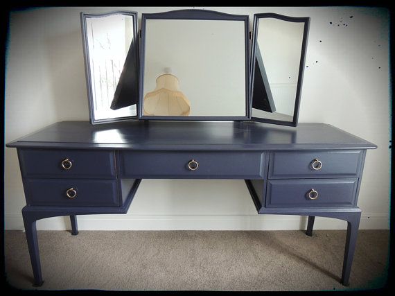 VINTAGE Stag Minstrel Dressing Table by SuedeLounge on Etsy | House stuffs | Vintage dressing tables, Furniture dressing table, Stag furniture