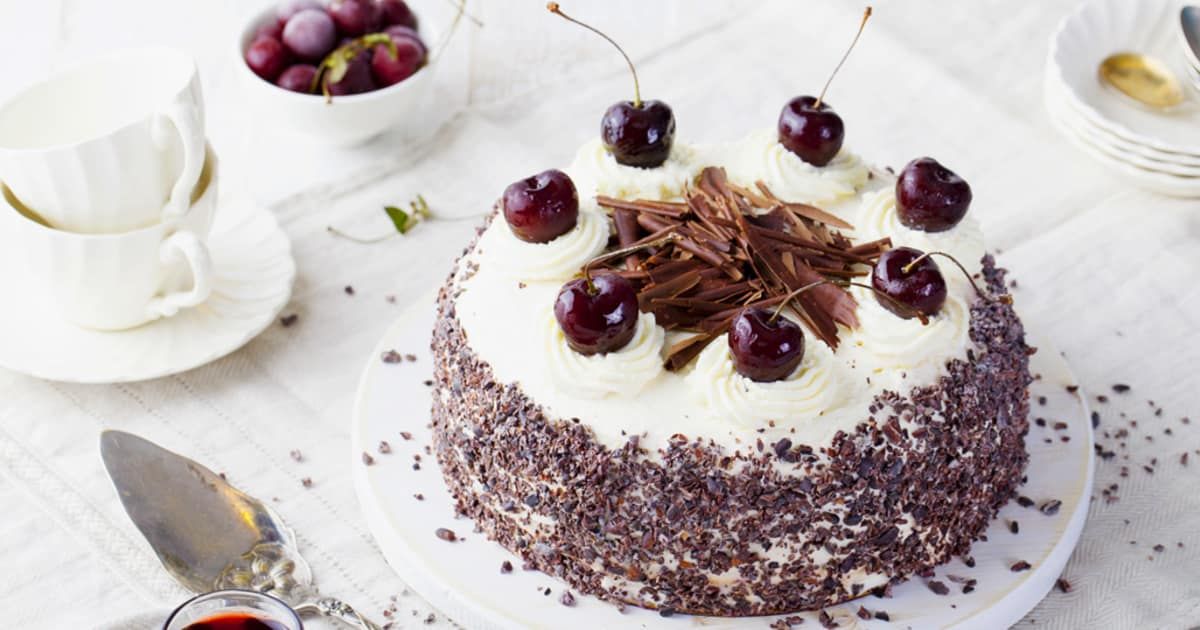 Essayez Le Gateau Foret Noire Un Classique Gourmand Signe Par La Nutritionniste Eve Godin Gateau Foret Noire Recette Gateau Recette Essayez Le Gateau Foret Noire Un Classique Gourmand Signe Par La Nutritionniste Eve Godin Gateau Foret Noire Recette Gateau Recette
