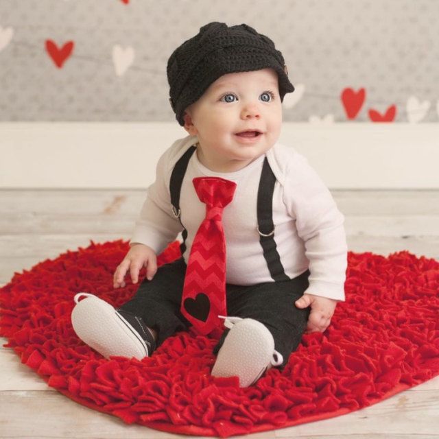 baby boy valentines day outfit Baby valentines outfit, Valentines for