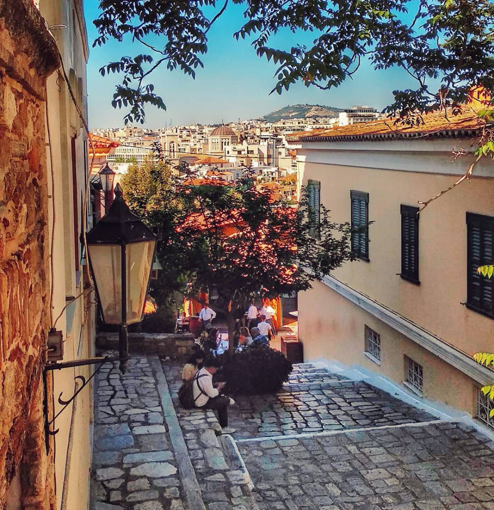 Posted by @peponovampire Diana ATHENted: "Μα όμως εγώ θα σου μετρώΤης πόλης το σφυγμό μ' αγκαλιές"Τελευταία δεν μου βγαίνει να γράψω τίποτα μόνη μου. Όλο με τραγούδια μιλώ. Είναι που ειπώθηκαν όλα; Έχουμε να προσθέσουμε κάτι;Ή τα πάντα όλα ήδη έχουν γίνει και ζούμε σε ένα κύκλο ιστοριών που επαναλαμβάνονται; Όπως και να είναι σε μια όμορφη πόλη ζούμε "με χίλιες και μια νύχτα γλυκιές". #athented - Pixwox Road, Structures