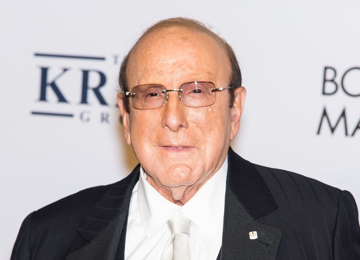 Clive Davis (@CliveDavis) | Twitter | Celebrity biographies, Music