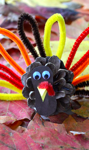 pinecone turkey diy craft crafty 2 the core diy galore pinterest adorable pinecone turkeys the perfect diy for fall