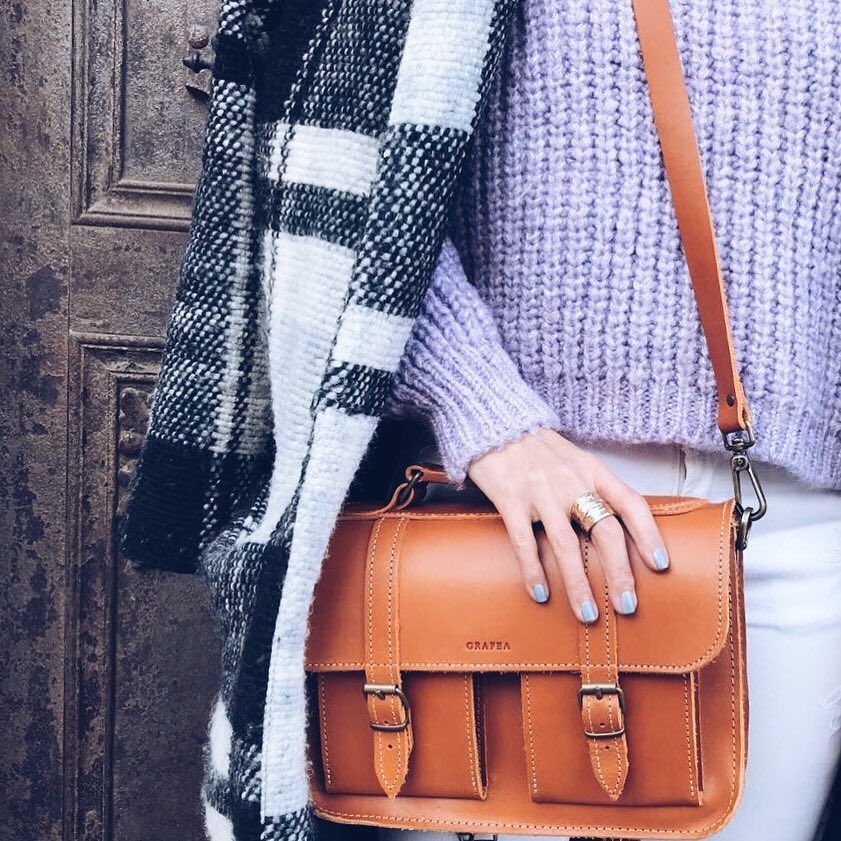 Fashion Backpack Style Blog Tarz Yenisezon Gununkombini Canta Cantamodelleri Kalite Foto Aksesuar Fashion K Fashion Diy Fashion Leather Briefcase