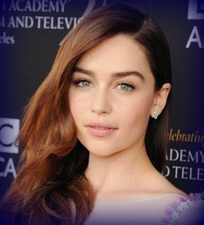emilia clarke height weight age bra size affairs measurement emilia clarke bra size