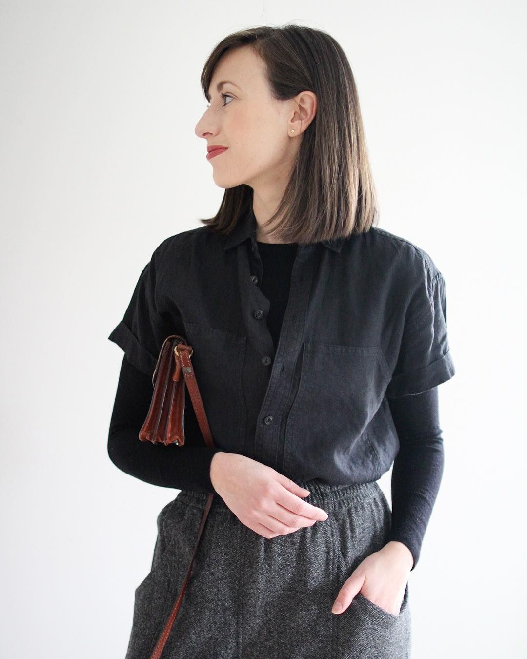 Can You Wear Linen In The Fall And Winter How To Wear Linen Pants In The Winter Linen Pants Winter Pants Outfit Linen Pants Outfit