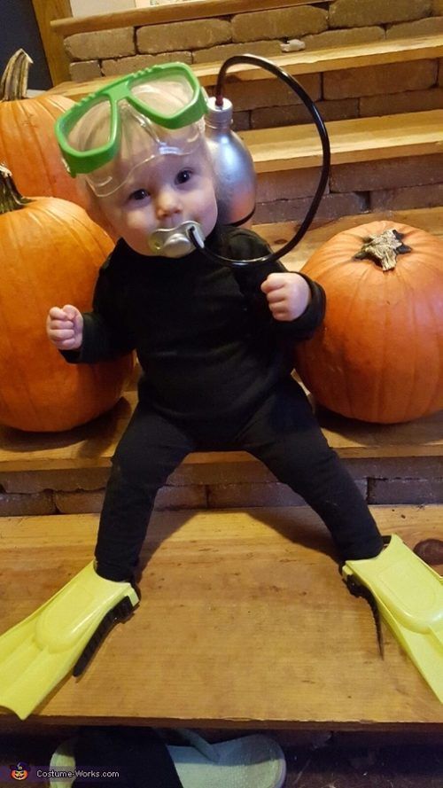 scuba diver baby costume more creative baby halloween costume ideas on frugal coupon living scubadiverart scubadivercostumes