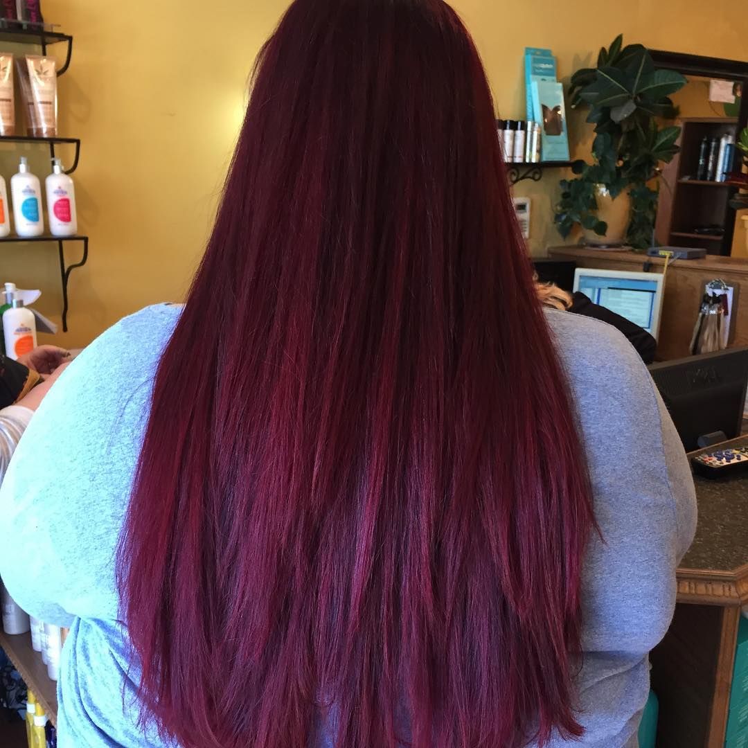 50 Awesome Maroon Hair Color Ideas a Headturner Maroon hair