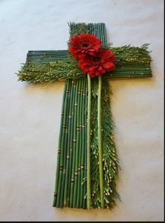 Artist: Olga Ilyna #friedhofsblumen Artist: Olga Ilyna #friedhofsdekorationenallerheiligen