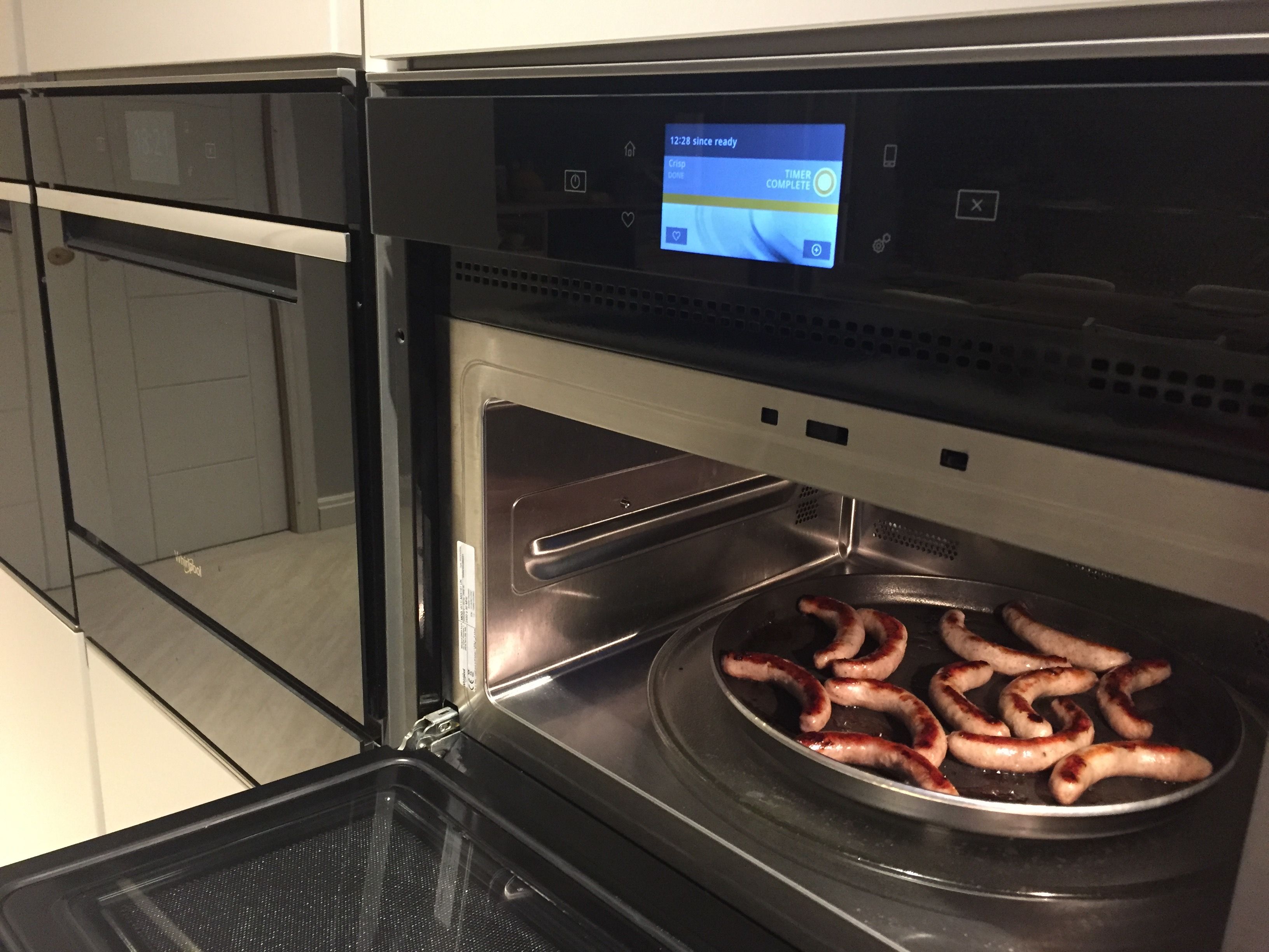 Modern Kitchen Appliances Whirlpool, W11IMS180UK, Built In Steam