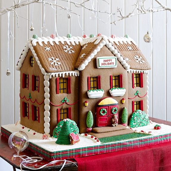 Gingerbread Estate Williams Sonoma House Kits Williams Sonoma Gingerbread House