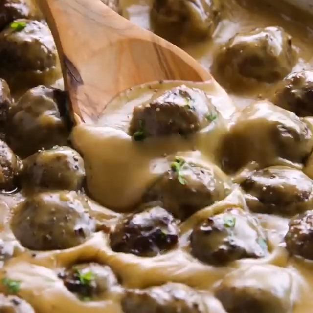 Easy Swedish Meatballs