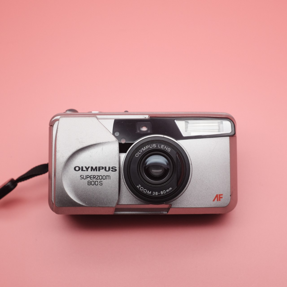 Olympus Superzoom 800S The Olympus Superzoom 800S... - Depop | Perfect