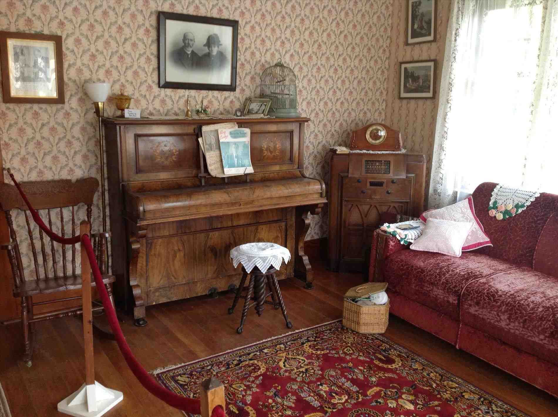 1940's living room chair