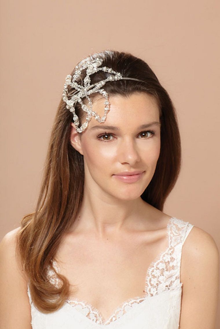 acconciatura-sposa-capelli-sciolti-cerchietto-brillanti ... acconciatura-sposa-capelli-sciolti-cerchietto-brillanti ...