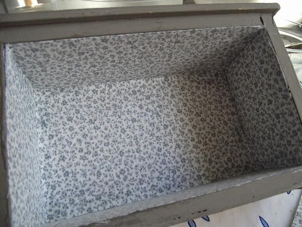 Protege Tus Cajones Forrando El Interior Con Tela Decoracion Cajones De Madera Forrar Cajones Cajones De Madera Reciclados