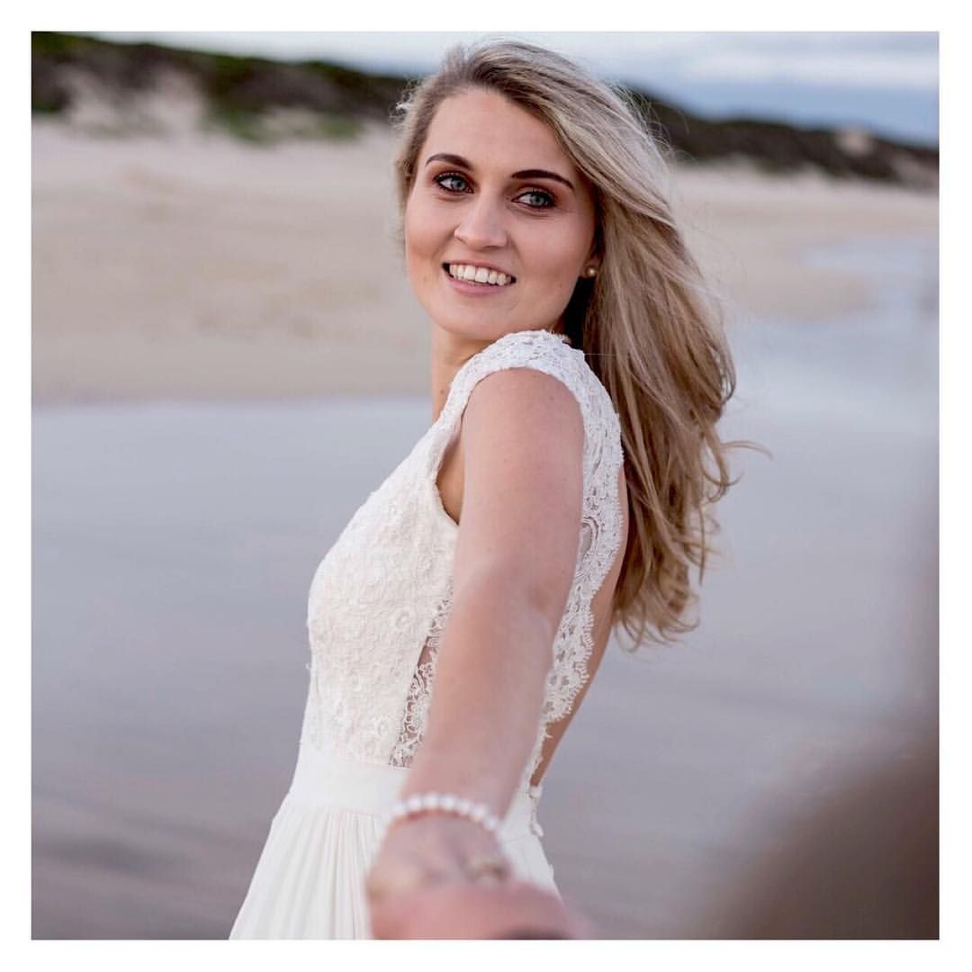 T R A S H T H E D R E S S _____________________ #makeup done for a #trashthedress type shoot for #flairgirl @wiandels #photography by… Flair, Type, Wedding Dresses, Makeup, Photography, Girl, Instagram, Fashion, Bride Dresses