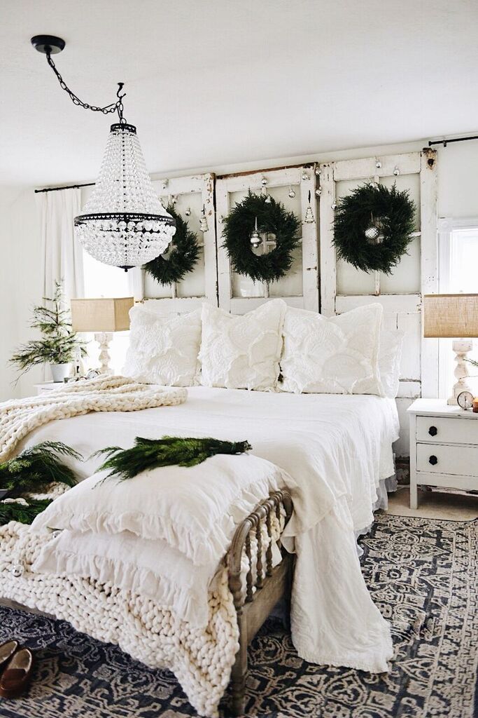 Rustic Cozy Christmas Bedroom