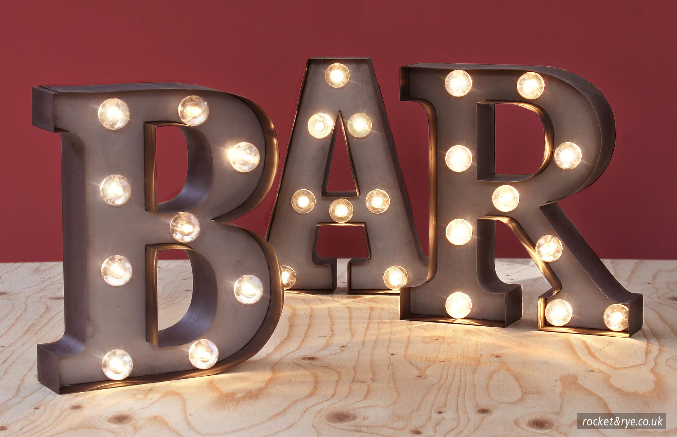 These Mini Marquee Lights Are Perfect For Any Bar Vintage These Mini Marquee Lights Are Perfect For Any Bar Vintage Carnival Light