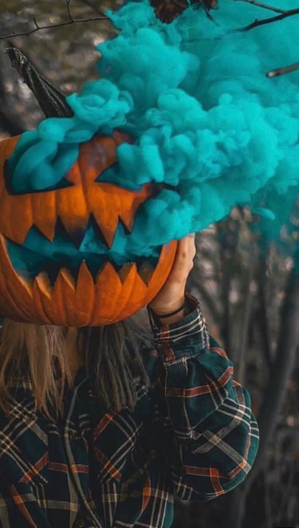 Halloween Decorations Outdoor Classy Halloween Decorations Outdoor Porch Witch Halloween Decorati In 2020 Halloween Photography Halloween Pumpkins Fall Halloween Decor