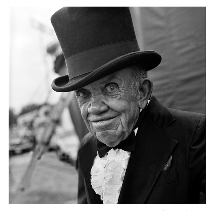 Have midget top hat apologise, but Sorry, midget top hat are