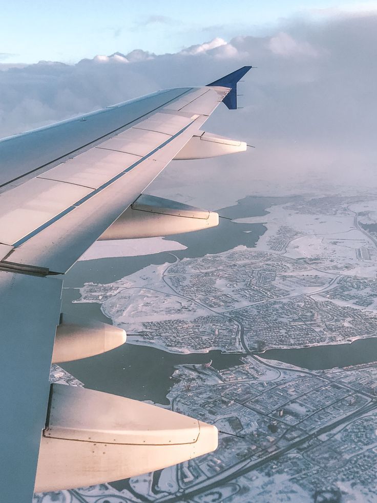 11 WAYS TO COMBAT YOUR FEAR OF FLYING, ACCORDING TO A PILOT Do you have a fear of flying? As a former pilot and airline employee, I’ve taken thousands of flights during my lifetime. I love flying. For me there’s nothing more exhilarating than being thrown back into my seat as the engines roar into action and the plane accelerates down the runway, lifting gracefully into the air like a bird.However, I understand that not everyone shares the same love for flying as I do. Airline Travel, Europe Travel, Travel Destinations, Travel Advice, Travel Guides, Travel Tips, Travel Plan, Travel Packing, Travel Bucket