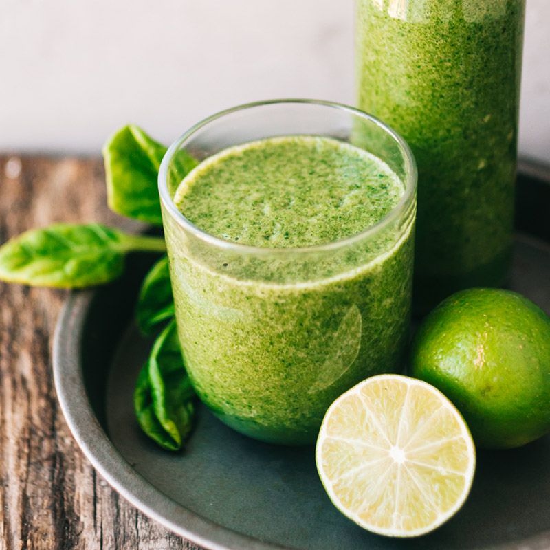 Smoothie de espinacas, manzana y lima - Almond Breeze