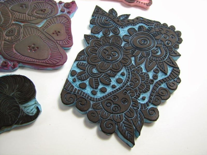 Con Tus Manos: Sellos carvados para enseñar en las clases Coin Purse, Ideas, Stamps, Blue Nails, Hands, Thoughts, Coin Purses