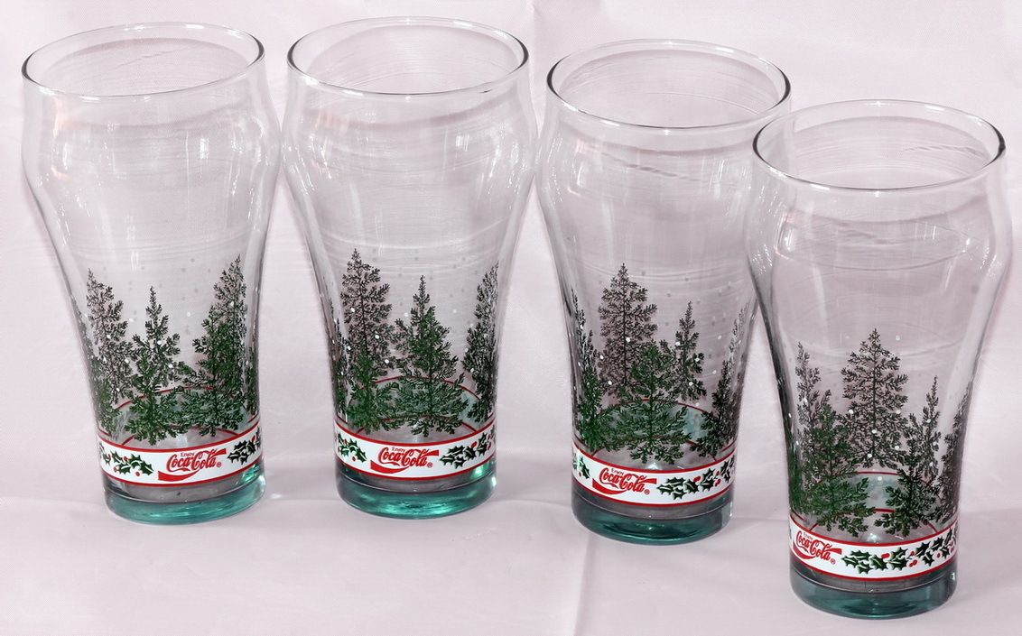 set of 4 vintage libbey coca cola green tint christmas holiday coca cola christmas glasses