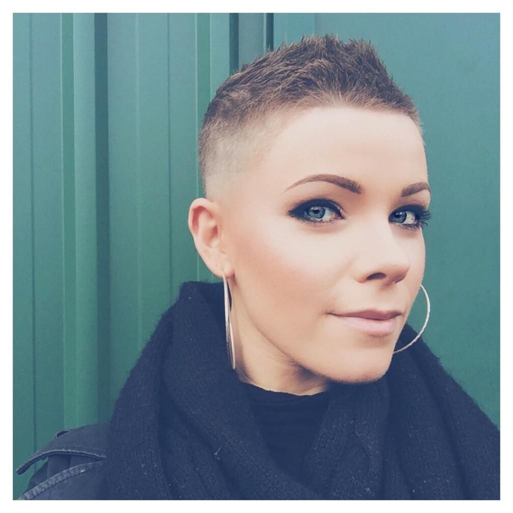 girls vaginas up close women headshave extreme haircuts porn