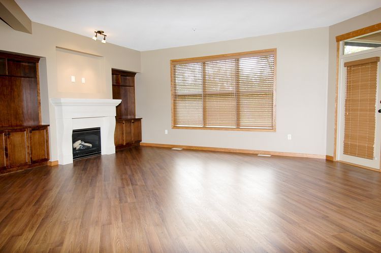 How To Replace Warped Water Damaged Laminate Floor Boards Youtube Laminate Flooring Laminate Flooring