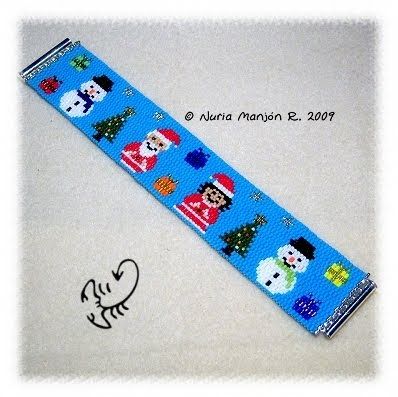 Yo y mis manchettes, jejeje... Alex y Eli están de testigos de que... a la mamá noele la tengo reservado un billete para Laponia... menudo s... Christmas Bookmarks, Beaded Christmas Ornaments, Christmas Gifts, Peyote Patterns, Beading Patterns, Beaded Banners, Peyote Beading, Brick Stitch, Perler