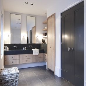Badkamer met deuren van Bod\'or - Model Amsterdam - Design by Piet ... Badkamer met deuren van Bod\'or - Model Amsterdam - Design by Piet ...