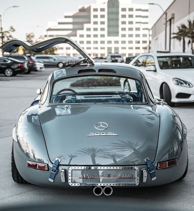 Mercedes 300 SL eines der kultigsten Autos aller Zeiten - super autos - #aller...