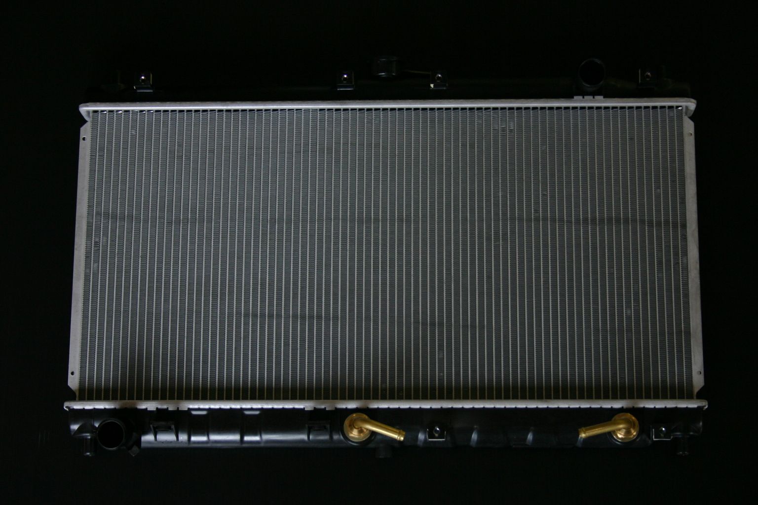 Heavy-duty aluminum radiator for Mazda Miata NA (AT) & NB (AT)