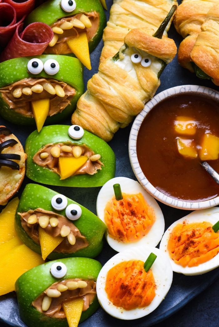 1001 + recettes effrayantes pour un repas d'halloween monstrueusement
