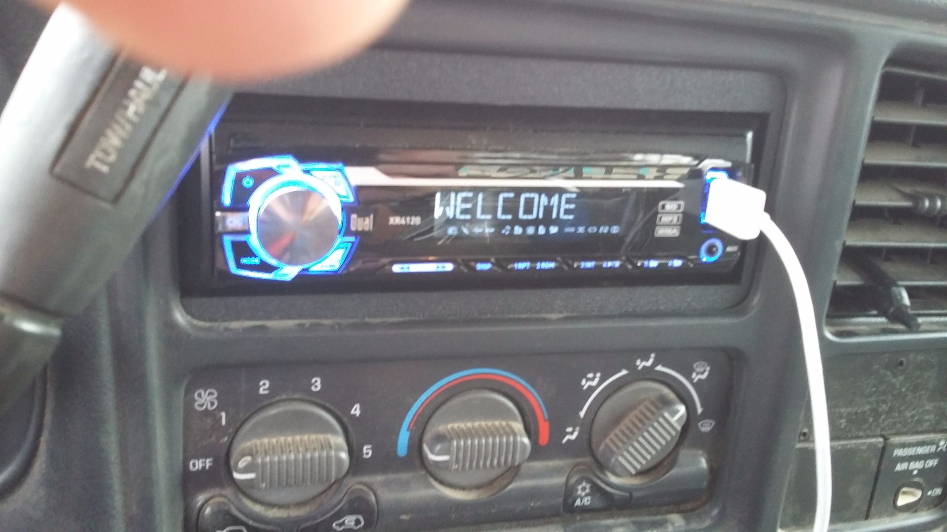 Dual Xr4120 Digital Media Receiver Does Not Play Cds At Crutchfield Digital Digital Media Dual