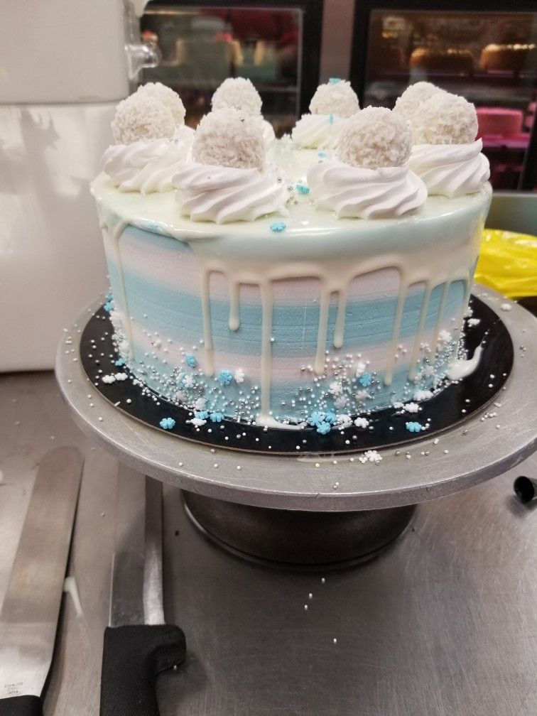 Frozen Rice Cakes Woolworths Frozen inspired drip cake Drip cakes, Desserts, Cake