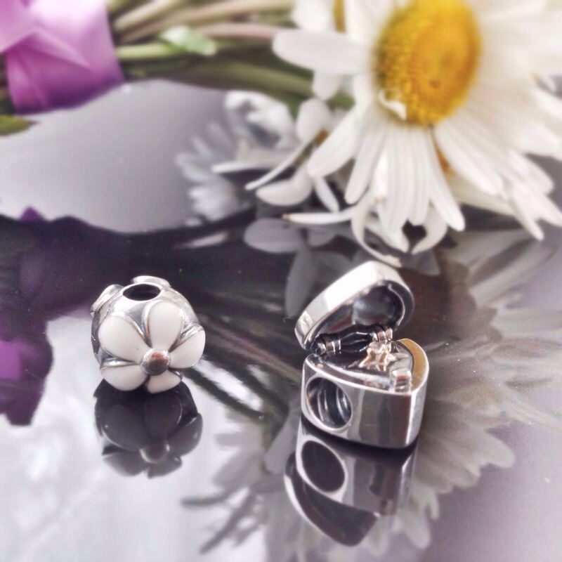 charm cuore con anello pandora charm cuore con anello pandora