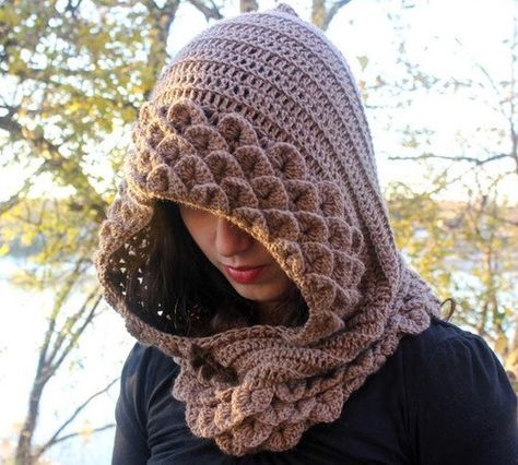 Crocodile Stitch Fashions Hackovanie
